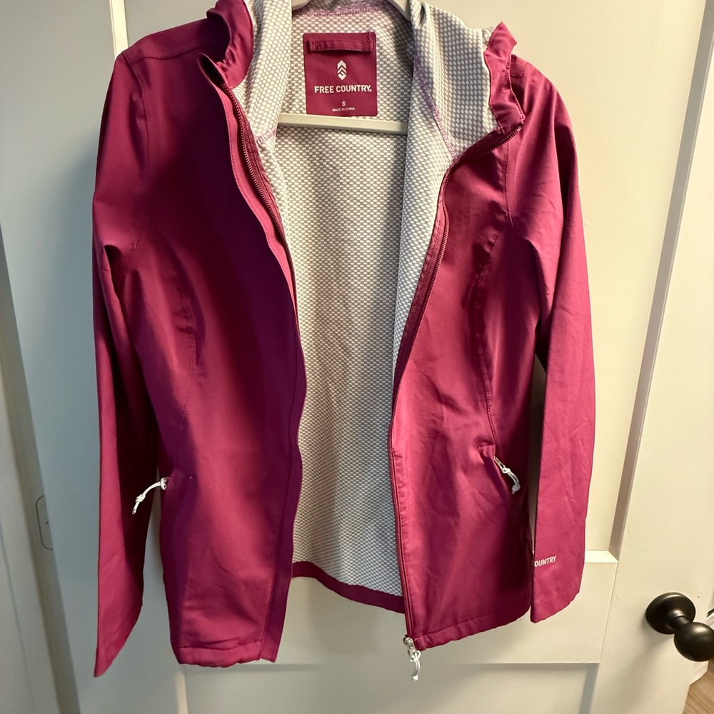 Free Country Magenta Windbreaker